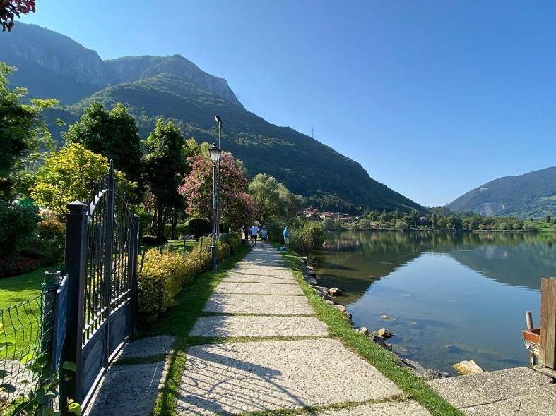 Eva Lake Endine Hospitality Эндине-Гаяно Экстерьер фото